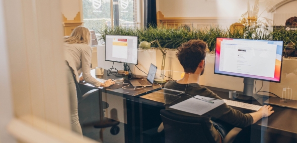 Compozer specialisten aan het werk in Lunteren.